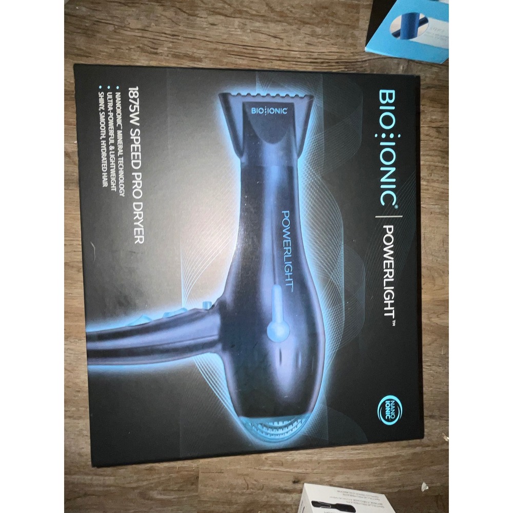 Bio Ionic PowerLight Pro Dryer 1875W NanoIonic stylist salon Lightweight